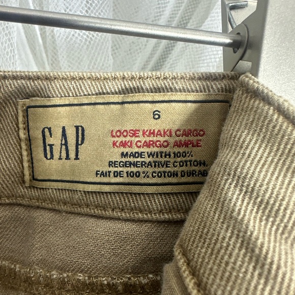 GAP Loose Khaki cargo pants - Picture 8 of 12
